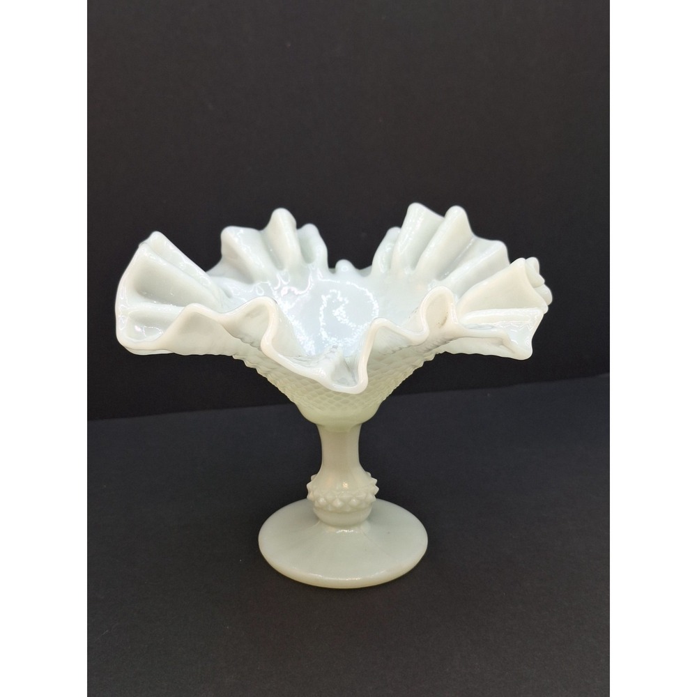 Vintage Portugal Ivima Glass Milk‎ Glass Diamond Point Footed Compote
